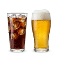 Kaltes Bier und Cola mit Eiswürfeln - Getränke Auswahl von GyrosExpress Berlin